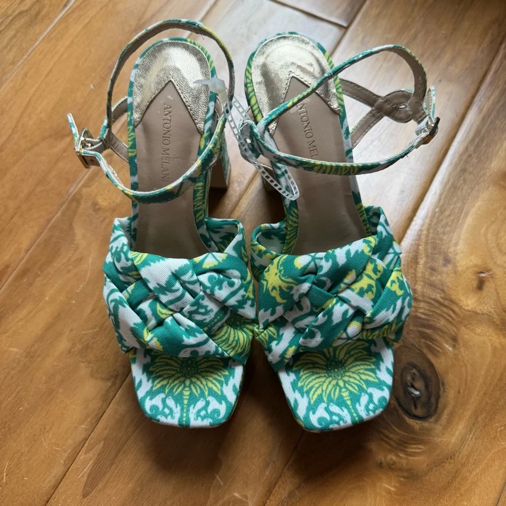 NWT Antonio Melani Mya Royal Palm Print Braided Platform Dress Sandals Sz 8